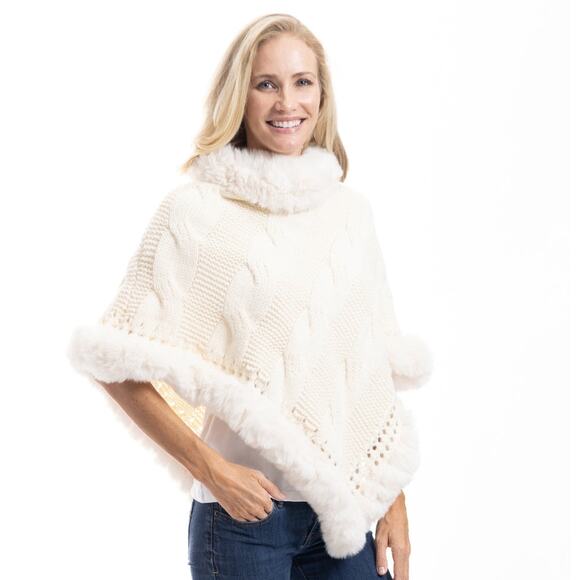 Le Moda NWOT Cream Travelers Luxe Chunky Cable Knit Faux Fur Poncho One Size - Picture 1 of 7
